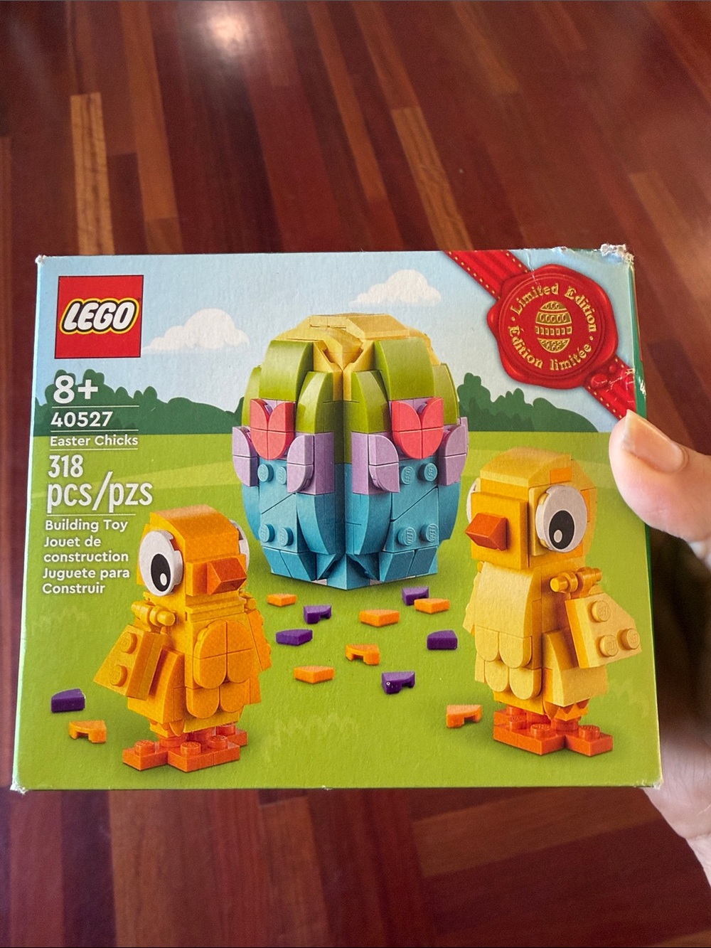 LEGO Yellow Orange Chicks & Multicolor Egg Building Set
